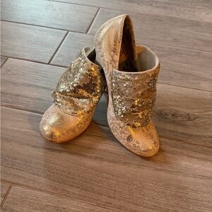 Gold Sequin Slip-On Women’s Shoes